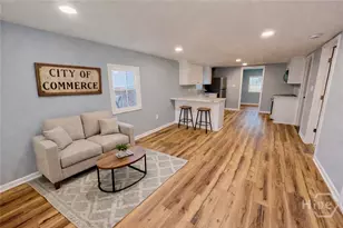 286 Pine Ave, Commerce, GA 30529 - Photo 9