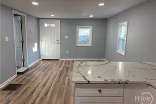 286 Pine Ave, Commerce, GA 30529 - Photo 5