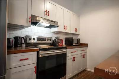 269 N Hull Street #202, Athens, GA 30601 - Photo 3