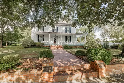 174 Cherry Street, Commerce, GA 30529 - Photo 1