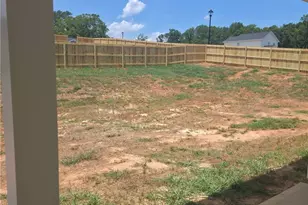 45 Charlotte Dr, Statham, GA 30666 - Photo 19