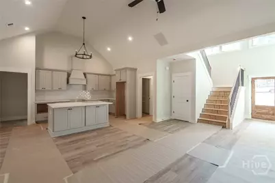 304 Woodfin Way, Social Circle, GA 30025 - Photo 9