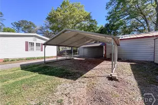 283 S 3rd St, Colbert, GA 30628 - Photo 31