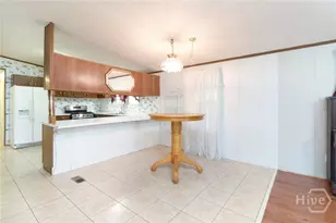 283 S 3rd St, Colbert, GA 30628 - Photo 5