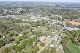 283 S 3rd St, Colbert, GA 30628 - Photo 35