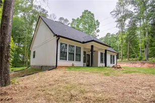 281 Ruby Ln, Commerce, GA 30530 - Photo 3