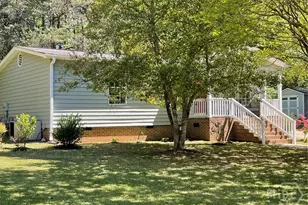 620 S Hogan Dr, Westminster, SC 29693 - Photo 11