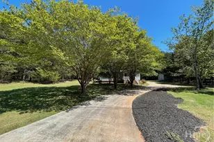 620 S Hogan Dr, Westminster, SC 29693 - Photo 9