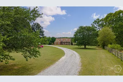 725 Amber Lakes Court, Social Circle, GA 30025 - Photo 7