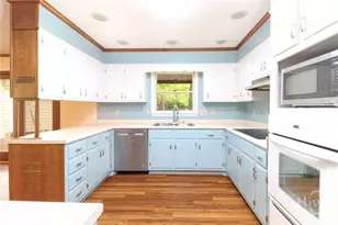 521 Sandstone Dr, Athens, GA 30605 - Photo 3