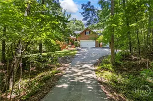 1141 Golf Course Ln, Watkinsville, GA 30605 - Photo 3