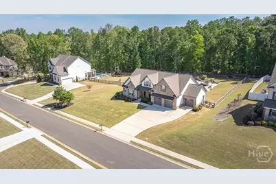 1607 Muscadine Drive, Hoschton, GA 30548 - Photo 69