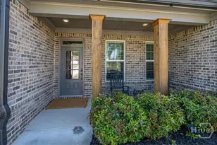1607 Muscadine Dr, Hoschton, GA 30548 - Photo 3
