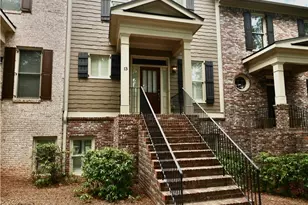 2305 S Lumpkin St, Athens, GA 30606 - Photo 3