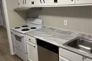 135 Springtree Rd, Athens, GA 30605 - Photo 3