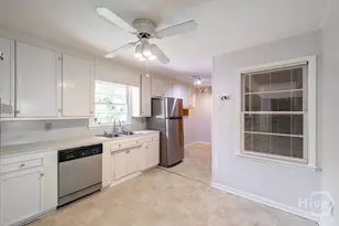 1141 Tuxedo Ln, Watkinsville, GA 30677 - Photo 7