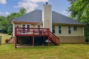 318 E Creek Bend E, Athens, GA 30605 - Photo 7