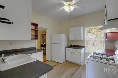 285 N Rocksprings Street, Athens, GA 30606 - Photo 17