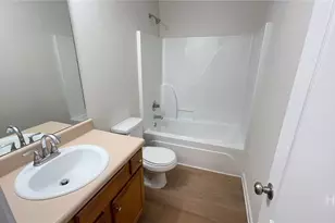 136 Bridgewater Cir, Athens, GA 30601 - Photo 5