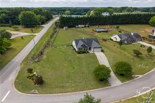 802 Brandon Dr, Winder, GA 30680 - Photo 41