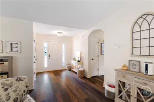 802 Brandon Dr, Winder, GA 30680 - Photo 3