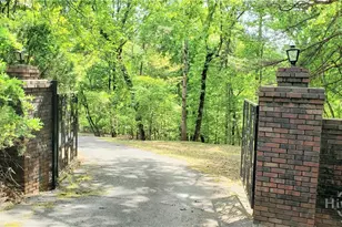 9330 Chestatee Ct, Gainesville, GA 30506 - Photo 17