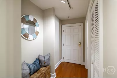 247 E Washington Street #409, Athens, GA 30601 - Photo 17