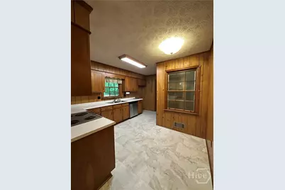 375 Segrest Circle, Athens, GA 30605 - Photo 11