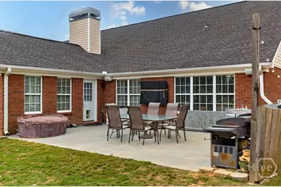 1040 Sapphire Trail, Bogart, GA 30622 - Photo 35