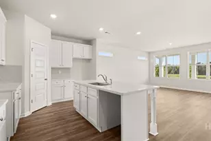 906 Stow Ln, Monroe, GA 30655 - Photo 11