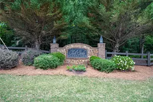 1774 Gentry Ln, Statham, GA 30666 - Photo 3