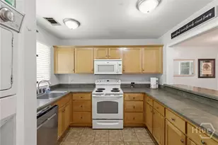 205 Pineview Dr, Athens, GA 30606 - Photo 9