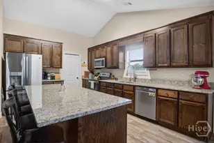 304 Highlands Dr, Winterville, GA 30683 - Photo 13