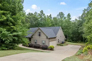 717 Oconee Ln, Commerce, GA 30529 - Photo 5
