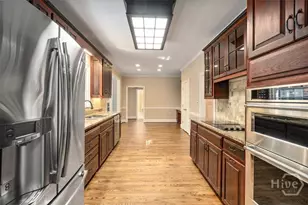 1080 Riverside Dr, Watkinsville, GA 30677 - Photo 11