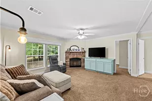 205 Hope Dr, Comer, GA 30629 - Photo 3