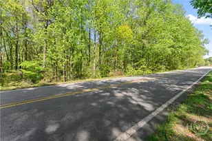 4346 Woods Bridge Rd, Commerce, GA 30529 - Photo 7