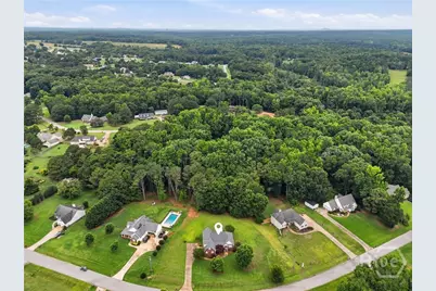 115 Sweetwater, Social Circle, GA 30025 - Photo 3