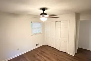 54 Dickson Cir, Jefferson, GA 30549 - Photo 7