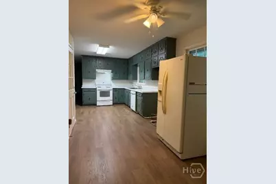 54 Dickson Circle, Jefferson, GA 30549 - Photo 5