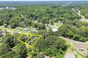 105 Fairlane Dr, Jefferson, GA 30549 - Photo 3