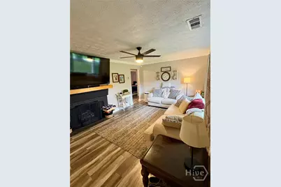 199 Harris Street, Toccoa, GA 30577 - Photo 3