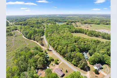 4272 Woods Bridge Road, Commerce, GA 30529 - Photo 11