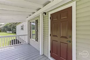 202 Oak Cir, Hull, GA 30646 - Photo 5