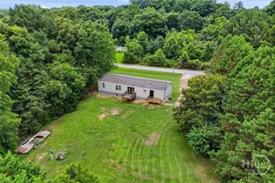 328 Pine St, Danielsville, GA 30633 - Photo 29