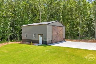 1025 Dewey Road, Statham, GA 30666 - Photo 11