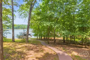 102 Pine Tree Trace, Lavonia, GA 30553 - Photo 9