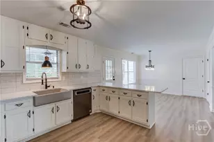 1554 Maddox Rd, Hoschton, GA 30548 - Photo 11