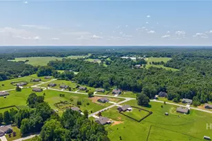 327 Skyview Dr, Winterville, GA 30683 - Photo 47