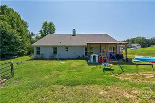 327 Skyview Dr, Winterville, GA 30683 - Photo 35